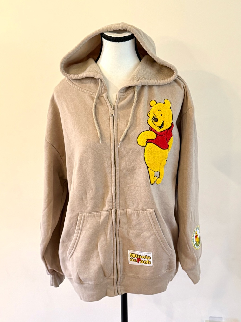 Disney Winnie the Pooh Beige Zip-Up Hoodie Jacket size XL